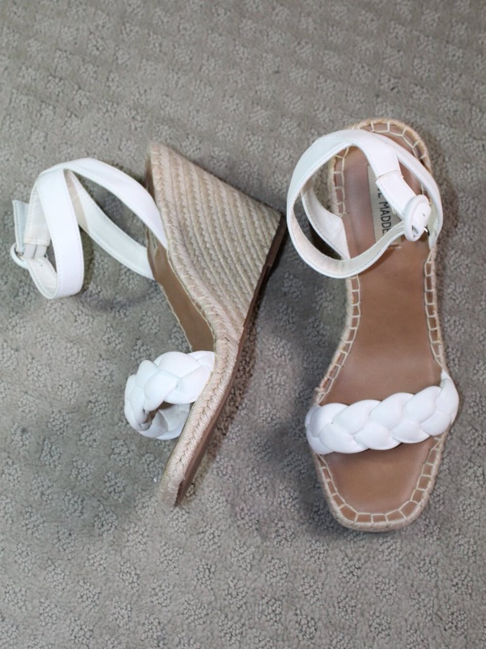 Steve Madden Size 9.5 White Woven Strap w Ankle Strap Espadrille Wedge Heels